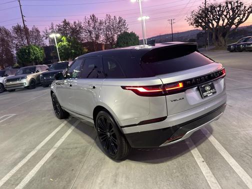 2025 Land Rover Range Rover Velar P400 Dynamic SE