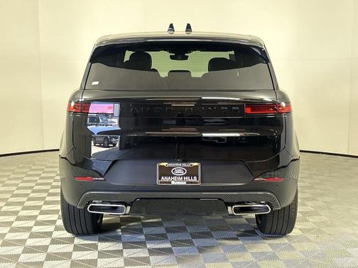 2025 Land Rover Range Rover Sport P360 SE