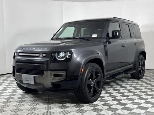 2025 Land Rover Defender P400 X-Dynamic SE