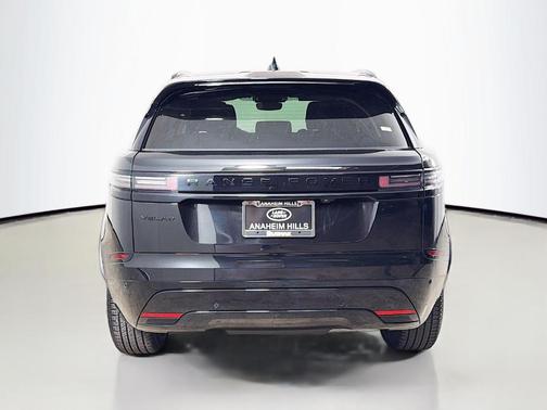 Santorini Black 2025 Land Rover Range Rover Velar P400 Dynamic SE