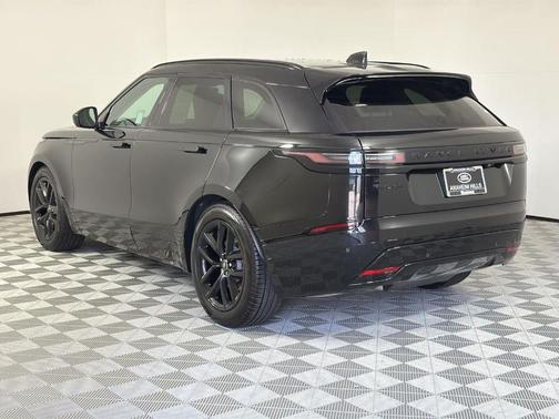 Santorini Black 2025 Land Rover Range Rover Velar P400 Dynamic SE