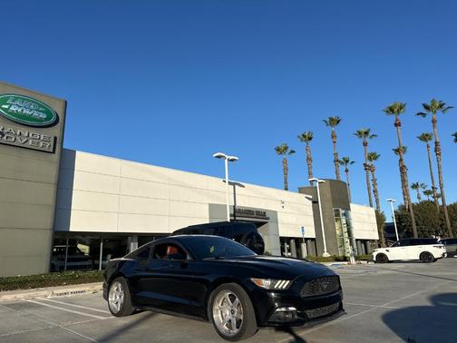 2015 Ford Mustang EcoBoost Premium