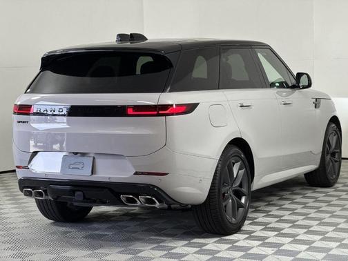2025 Land Rover Range Rover Sport P530 Dynamic SE