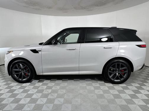 2025 Land Rover Range Rover Sport P530 Dynamic SE