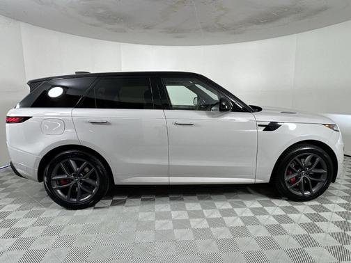 2025 Land Rover Range Rover Sport P530 Dynamic SE