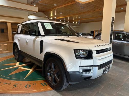 2025 Land Rover Defender P400 S