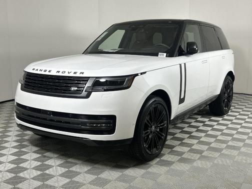 2025 Land Rover Range Rover P530 SE