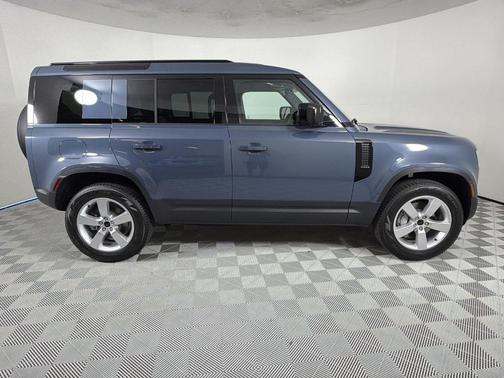 2026 Land Rover Defender S