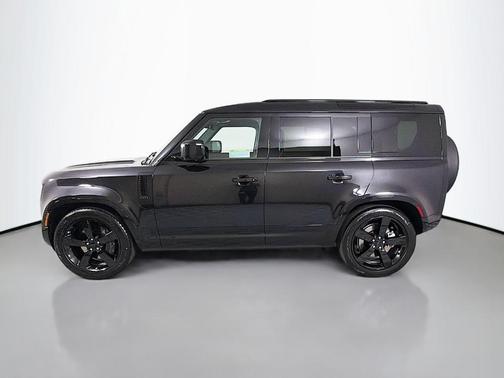 Santorini Black 2026 Land Rover Defender P400 X-Dynamic SE