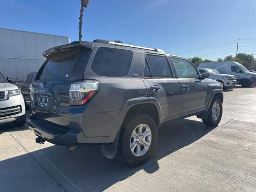 2023 Toyota 4Runner SR5