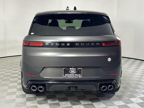 2025 Land Rover Range Rover Sport P635 SV Edition Two