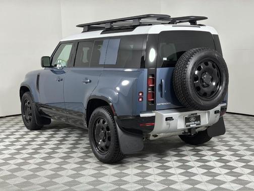 2025 Land Rover Defender P300