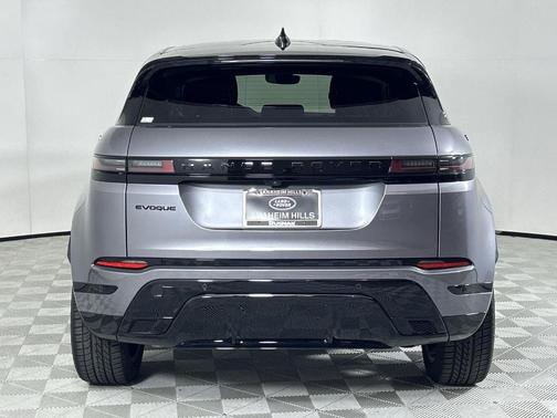 2025 Land Rover Range Rover Evoque Dynamic SE