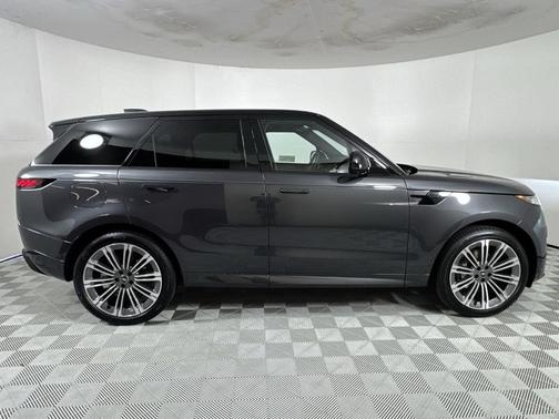 2025 Land Rover Range Rover Sport P400 Dynamic SE