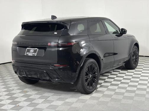 2025 Land Rover Range Rover Evoque Dynamic SE