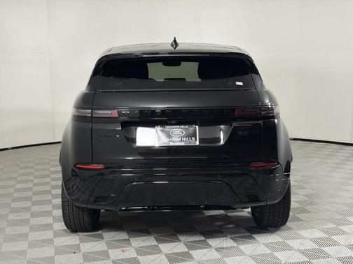 2025 Land Rover Range Rover Evoque Dynamic SE