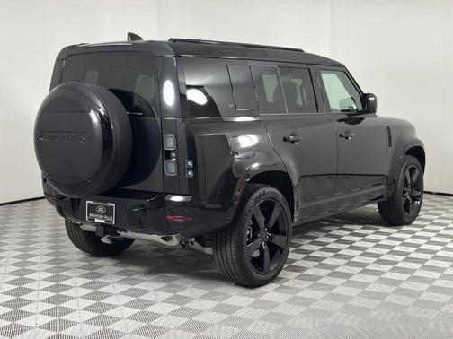 Santorini Black 2026 Land Rover Defender P400 X-Dynamic SE