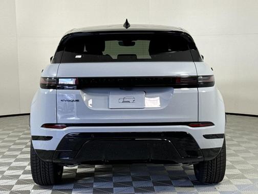 2025 Land Rover Range Rover Evoque Dynamic SE