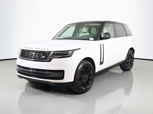 Ostuni Pearl White 2026 Land Rover Range Rover P400 SE