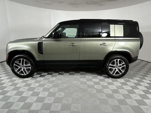 2025 Land Rover Defender P400 X-Dynamic SE