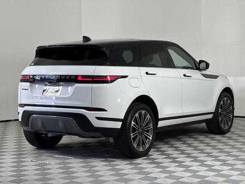 2025 Land Rover Range Rover Evoque Core S