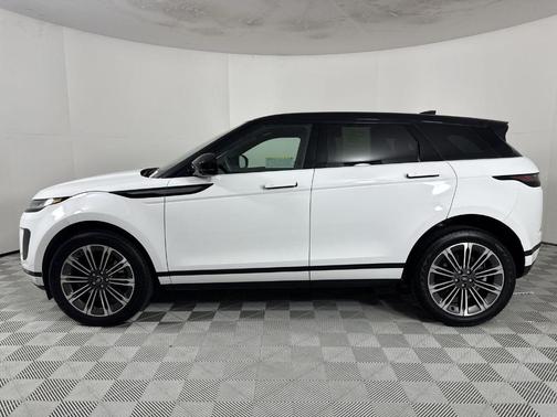 2025 Land Rover Range Rover Evoque Core S