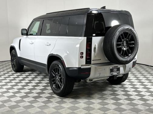 2025 Land Rover Defender P400 S