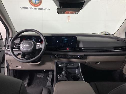 2025 Kia Carnival EX