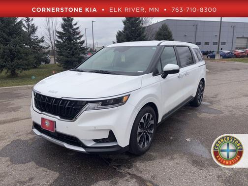 2024 Kia Carnival EX