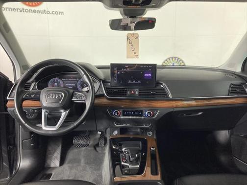 2023 Audi Q5 45 S line Premium Plus