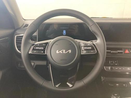 Fusion Black 2026 Kia Seltos S