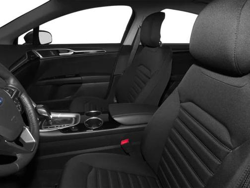 Gray 2016 Ford Fusion SE