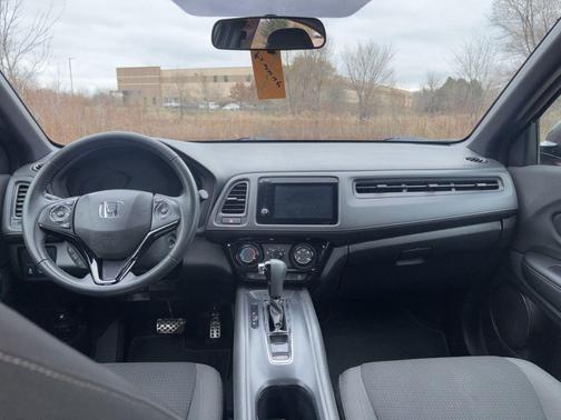 2022 Honda HR-V AWD Sport