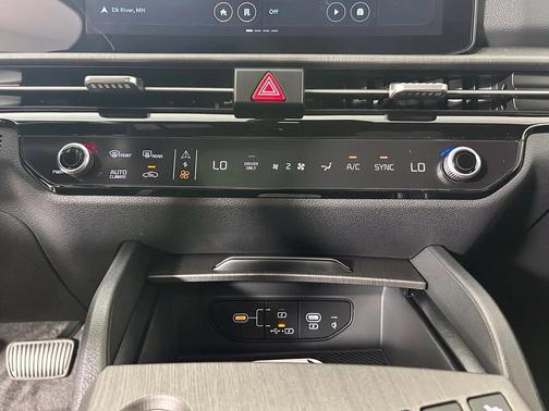 Gray 2027 Kia Sportage X-Line