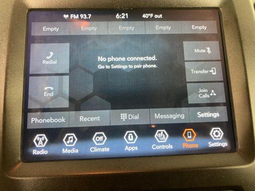 Diamond Black Crystal Pearlcoat 2019 Jeep Cherokee Trailhawk