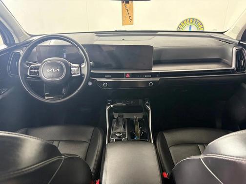 Glacial White Pearl 2024 Kia Sorento S
