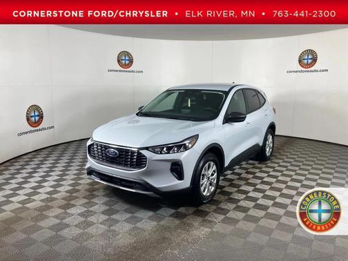 Space Silver Metallic 2025 Ford Escape Active
