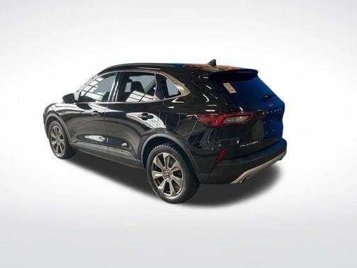 Agate Black Metallic 2024 Ford Escape Platinum