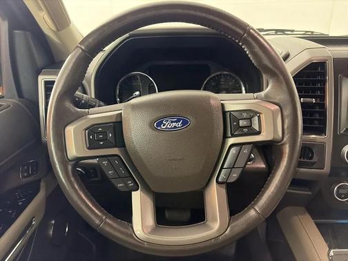 Burgundy Velvet Metallic Tinted Clearcoat 2021 Ford Expedition Max XLT