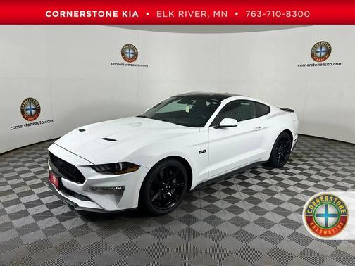 Oxford White 2019 Ford Mustang GT