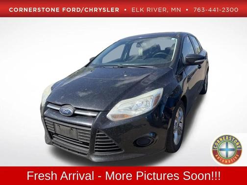 Tuxedo Black 2013 Ford Focus SE