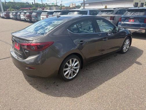 Sonic Silver Metallic 2017 Mazda Mazda3 Grand Touring