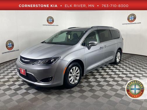 2018 Chrysler Pacifica Touring-L