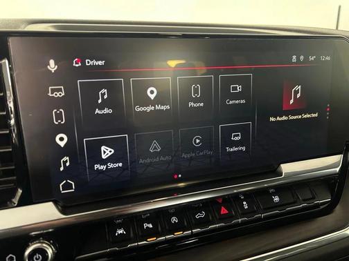 Sterling Metallic 2023 GMC Sierra 1500 SLT