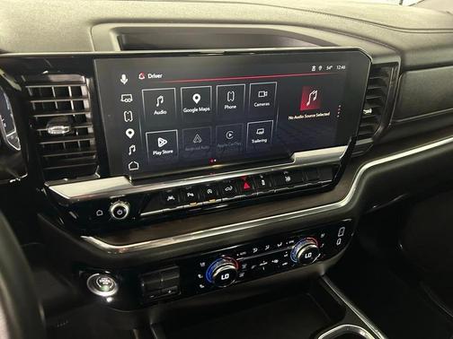 Sterling Metallic 2023 GMC Sierra 1500 SLT