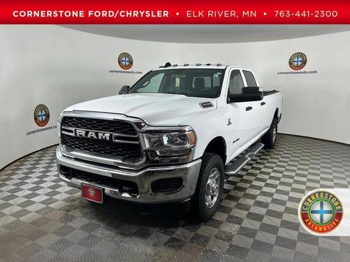 Bright White Clearcoat 2021 RAM 3500 Tradesman Crew Cab 4x4 8' Box