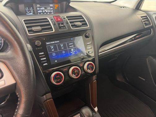 2017 Subaru Forester 2.5i Touring