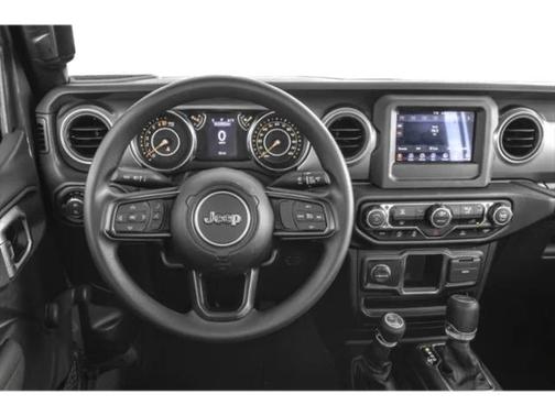 Black Clearcoat 2022 Jeep Gladiator Altitude 4x4