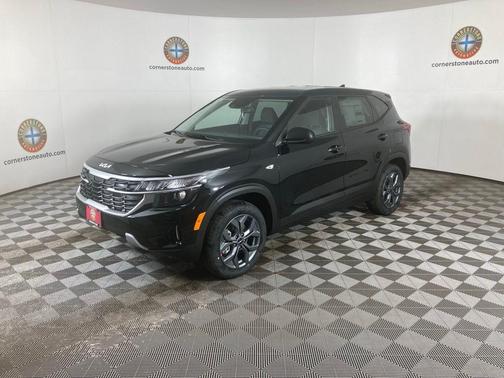 Fusion Black 2026 Kia Seltos LX