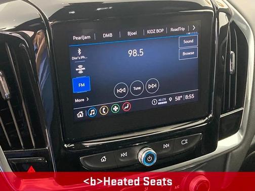 Sterling Gray Metallic 2023 Chevrolet Traverse LT Leather